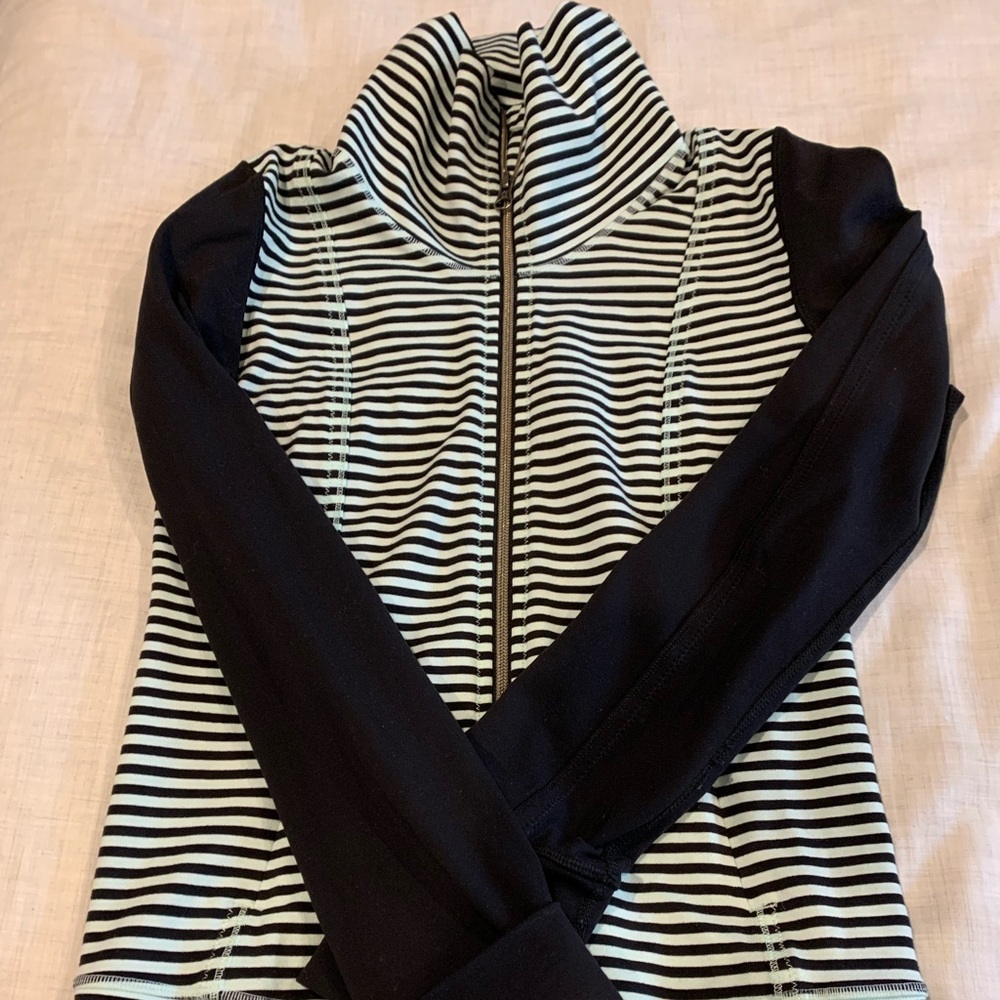 Lululemon jacket